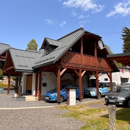 Hofberg Apartman Nové Hamry エクステリア 写真